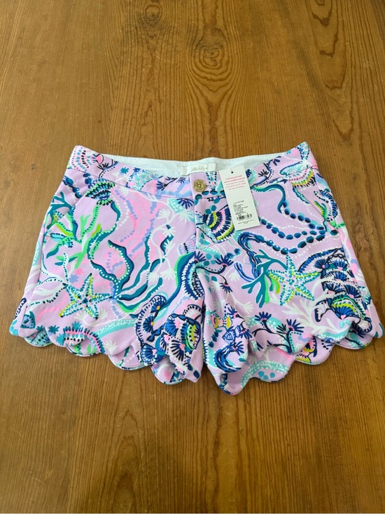 Lilly Pulitzer Pants - Lilly Pulitzer Scalloped Women's Shorts